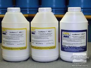 לחיצה להגדלת תמונה יציקת ההעתק תעשה מגבס מחוזק בפולימר duoMatrix® NEO. יחס הערבוב של החומר הוא 2A:1B לפי נפח.