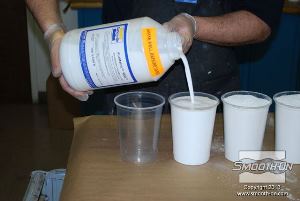 לחיצה להגדלת תמונה במקרה זה, מודדים 4 כוסות של הבסיס ו2 כוסות של מקשה.