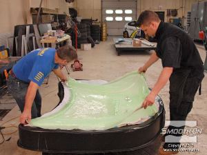 לחיצה להגדלת תמונה ממקמים מחדש את שקית הסיליקון מעל.