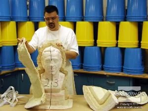 לחיצה להגדלת תמונה מורידים את חלקי הגיבוי.