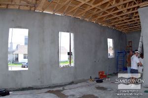 לחיצה להגדלת תמונה מבט פנים על המבנה.