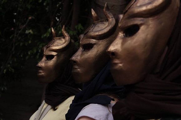 לחיצה להגדלת תמונה בני ההרפייה ( מתוך משחקי הכס) - עודד איינבינדר