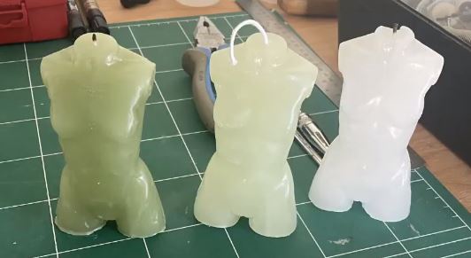 לחיצה להגדלת תמונה הכנת נרות תלת מימדיים מיוחדים - יוסי שליו