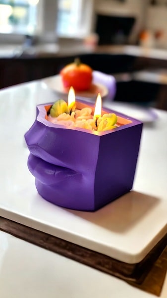 לחיצה להגדלת תמונה פיסול יצירתי של שפתיים לשימושים שונים