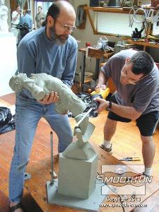 לחיצה להגדלת תמונה המודל נחתך לכמה חלקים על מנת להקל על הכנת התבנית