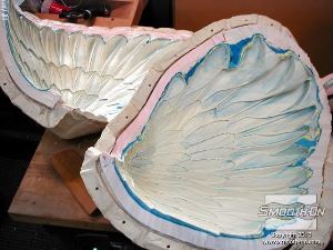 לחיצה להגדלת תמונה אפילו התבנית של הכנף היא מעניינת!