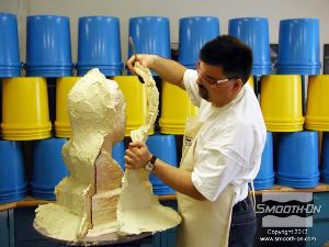 לחיצה להגדלת תמונה מסירים את חלק 2 של מעיל התמיכה.