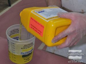 לחיצה להגדלת תמונה מודדים את חלק הבסיס  של הפוליאוריטן המוקצף והגמיש  Flex Foam-iT!® 17.