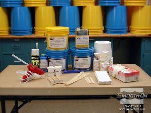 לחיצה להגדלת תמונה מכינים את כל החומרים והכלים שידרשו לתהליך.