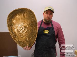 לחיצה להגדלת תמונה שלב הגימור - אפוקסי Free Form ניתן לצביעה בקלות בעזרת צבעים אקריליים.