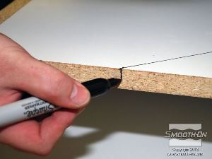 לחיצה להגדלת תמונה ממשיכים את סימוני המיקום גם אל דפנות הלוחות.