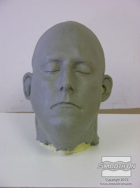 המודל המקורי הוא פרופ של ראש כרות, מפוסל מחימר ללא גורפית LBT/NSP.