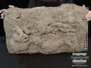 לחיצה להגדלת תמונה יציקת  הקצף פוליאוריתן הקשיח נחלצה לגמרי ומוכנה לצביעה.