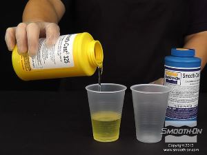 לחיצה להגדלת תמונה מודדים את הבסיס של הפוליאוריתן קשיח Smooth-Cast® 325.