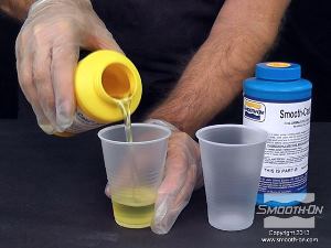 לחיצה להגדלת תמונה מודדים את הבסיס של ה פוליאוריתן שקוף Smooth-Cast® 325.