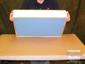 לחיצה להגדלת תמונה הופכים את מסגרת התבנית עבור החליצה.