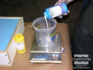 לחיצה להגדלת תמונה שוקלים גם את המקשה של הפוליאוריתן ליציקה TASK® 4.