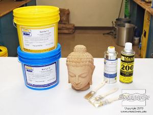 לחיצה להגדלת תמונה  סיליקון ליציקה מסדרת Mold Star® הוא סיליקון בשור Shore 15A, על בסיס פלטינום וביחס ערבוב 1A:1B לפי נפח, ללא צורך במשקל. המודל להעתקה הוא פסל מאבן, אותו יש להכין לפני הכנת התבנית.