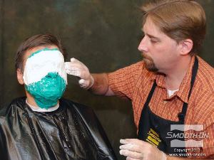 לחיצה להגדלת תמונה יוצרים מעיל תמיכה (Support Shell) מתחבושות גבס