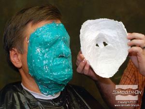 לחיצה להגדלת תמונה מורידים את מעיל התמיכה מהשכבת הסיליקון.