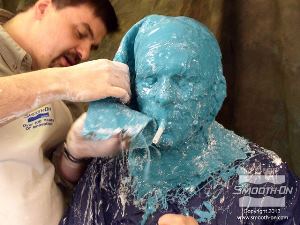 לחיצה להגדלת תמונה קיימות אין סוף אפשרויות לשימוש בסיליקון Body Double! ניתן לצבוע ולשייף את הדגמים וליצור העתקים דמויי-חיים.