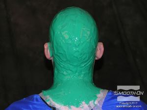 לחיצה להגדלת תמונה מורחים שתי שכבות Body Double FAST SET כדי להגיע לעובי הרצוי.