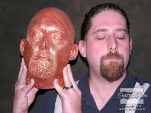 לחיצה להגדלת תמונה היציקת העתיקה באופן מושלם את פרטי התבנית הBody Double. ניתן לבצע יציקות רבות באותה תבנית עם מגוון אין סופי של גימורים!