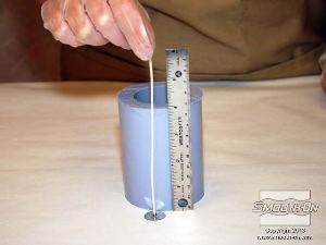 לחיצה להגדלת תמונה אורך הפתיל בעל בסיס המתכת הוא 15 ס