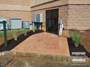 לחיצה להגדלת תמונה המדרך מבטון הושלם! המדרך יחזיק שנים רבות ותחזוקתו נמוכה.  