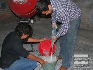 לחיצה להגדלת תמונה את התערובת מערבבים במערבל. 