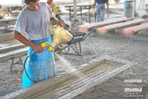 לחיצה להגדלת תמונה מתיזים שכבה ראשונה של בטון כגלקוט ואח